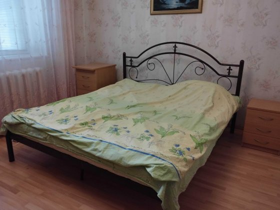 метро Харьковская.Комната  БЕЗ ХОЗЯЕВ для 1-2 чел. ул.Кошица 7а Киев