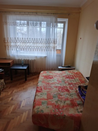 Здам кімнату жінці в двокімнатній квартирі. Святошинський р-н - фото 1