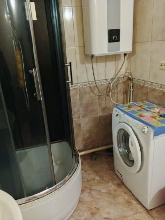 Здаеться кімната для жінки,дівчини.Лютіж. - фото 1