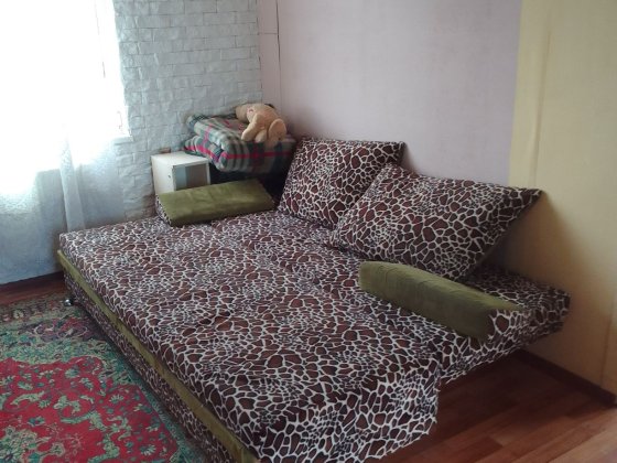 Сдам две комнаты на 2этаже частного дома Великодолинское