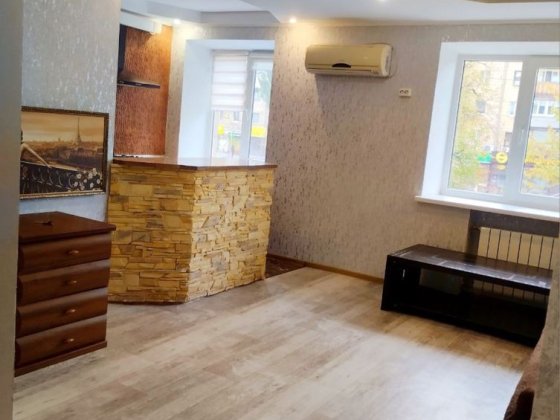 Продам 2-х комнатную квартиру район ост.Гагарина