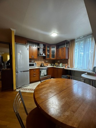 Продаж 5-кім кв-ри на  Новому Львові ( паркова зона) 
2-3/3ц, 180 м/кв - фото 1