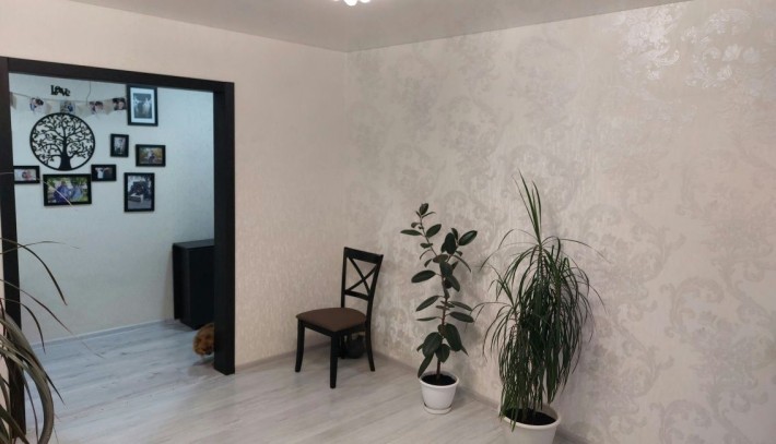 Продаю власну квартиру - фото 1