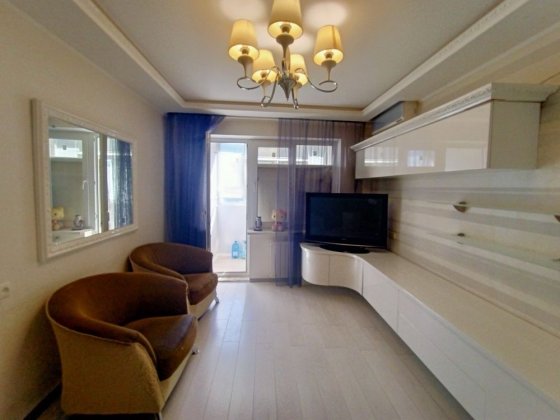 Продаю 2 к квартиру с ремонтом , ул.Колодезная Николаев