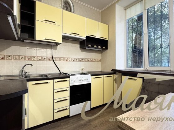 1 кімн.кв. по вул.Рекордна -ЗАХОДЬ І  ЖИВИ!