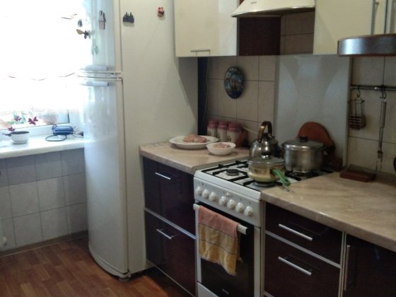 Продається 3-х кімнатна квартира по Портовій Запорожье