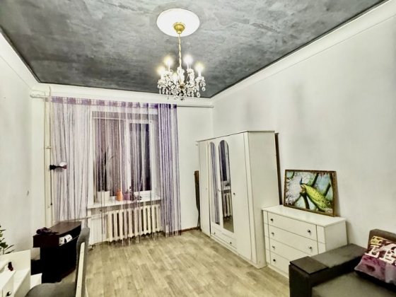 Продается 2- х  комн. квартира Правый берег Запорожье