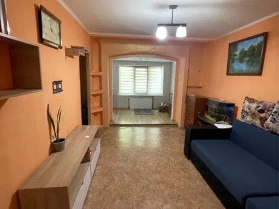 Продам квартиру під житло або бізнес. Кропивницький