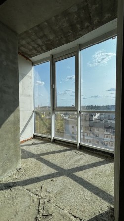 3 кімнатна квартира 118 м2 в ЖК Ковалівський під ремонт - фото 1