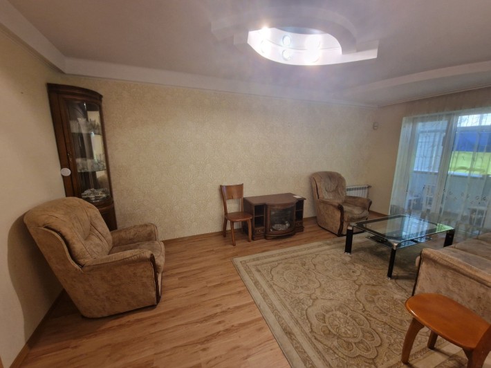 Продажа 2ой квартиры в Днепровском р-не - фото 1