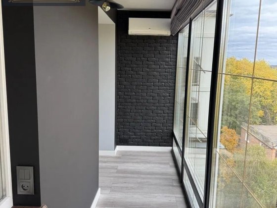 Продаж 4-кімнатної квартири в Кропивницькому Кропивницкий