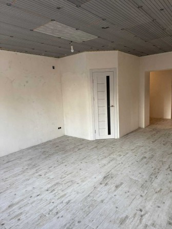 Простора квартира в новобудові - фото 1