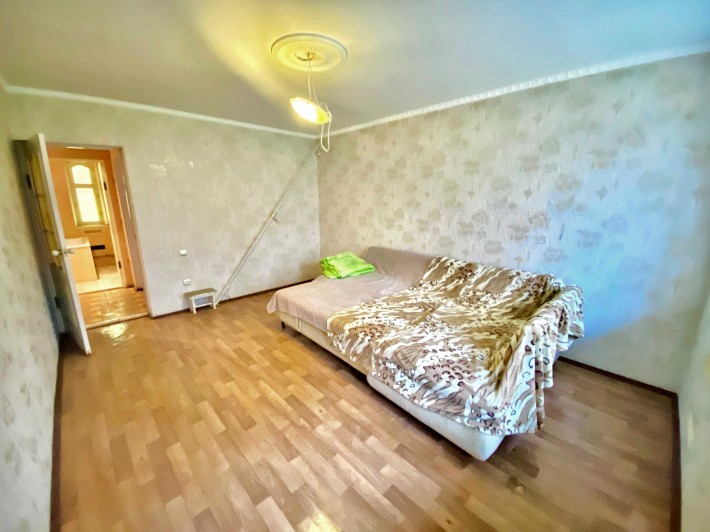 Продається 3 кімнатна квартира 55м на 1-й Лінії, 1/2 поверх. - фото 1