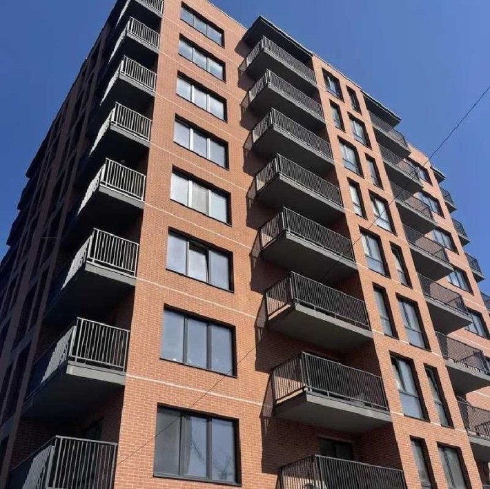 ПРОДАЖ 1-к. квартира ЗДАНА 42/31/11м² ЖК Кворум 83999$ ТОРГ! - фото 1