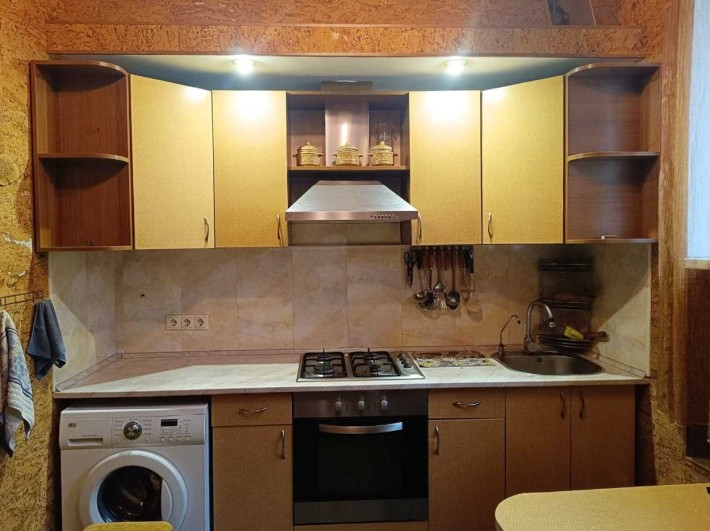 Уютная 1-комнатная квартира с ремонтом и мебелью в центре города - фото 1