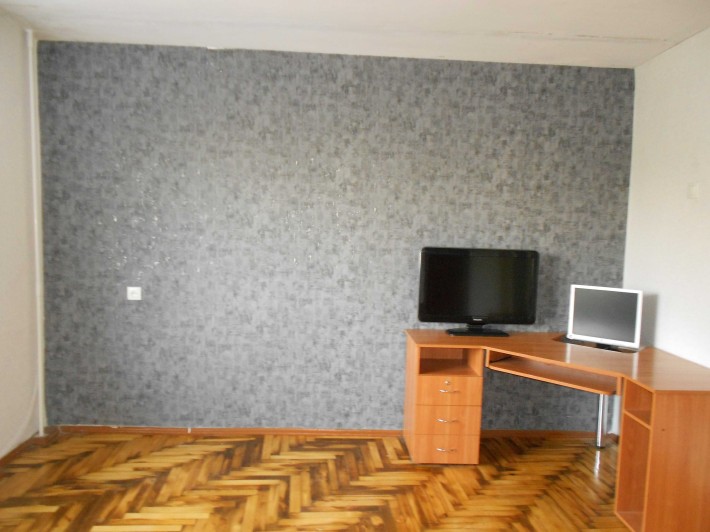 Продаж двохкімнатної квартири у цегляному будинку, 2/9 - фото 1