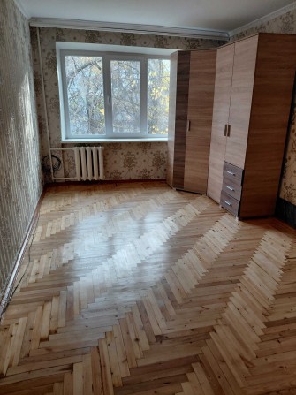 Затишна 2-кімнатна квартира у Комунарському районі. - фото 1