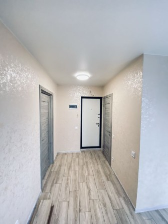 Уютная 1-комнатная с новым ремонтом в кирпичном доме — заезжай и живи! - фото 1