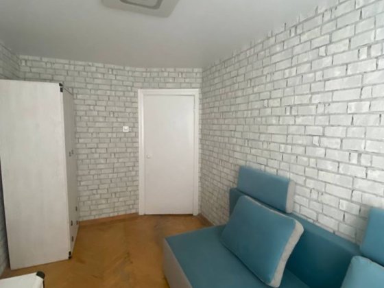 Продам 2-х комнатную квартиру на ул.Краснова/пл. Толбухина, 38000 тыс