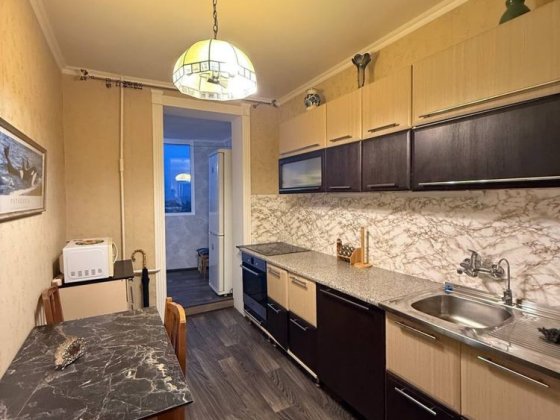 2 ком. квартира 57 метров с ремонтом -Таирова/Киевский рынок