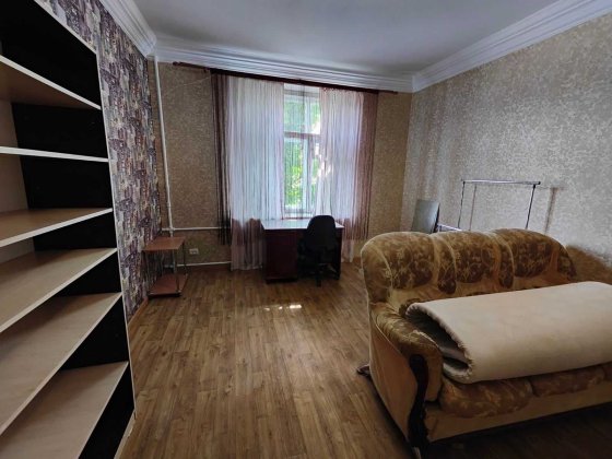 ПРОДАМ 2-ох кімнатну квартиру в р-ні Сталеварів