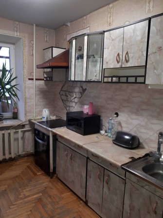 Продаж 2 кімнатної квартири в центрі міста бул. Центральний - фото 1