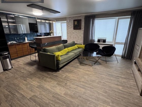 Продається 3-кімнатна кв. напроти Велмарту Кропивницький