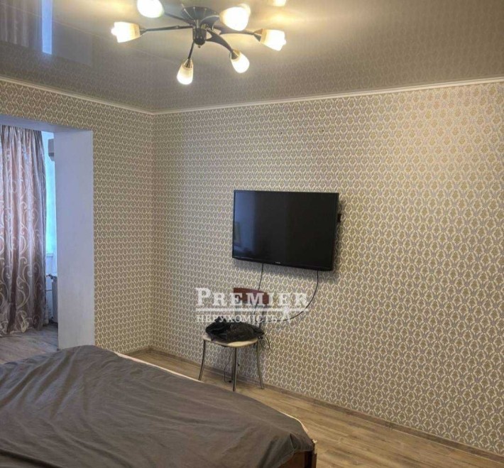 Продам 2-х кімнатну квартиру с ремонтом Марсельській - фото 1