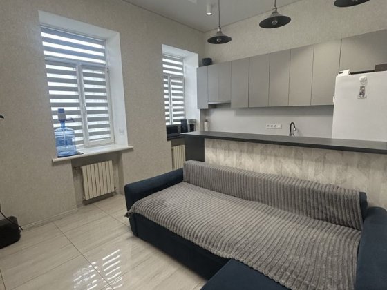 Продається 2 кк + кухня студія на вулиці Спаській Миколаїв