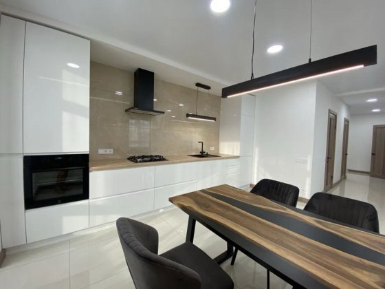 Продам квартиру 75 м2 в ЖК 'Ковалівський'. Кропивницький