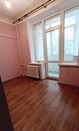 7m 3 квартира рынок ХТЗ  сталинка метро єВідновлення - фото 1