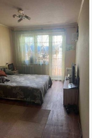 Продаж 2 к квартири метро Палац Спорту - фото 1