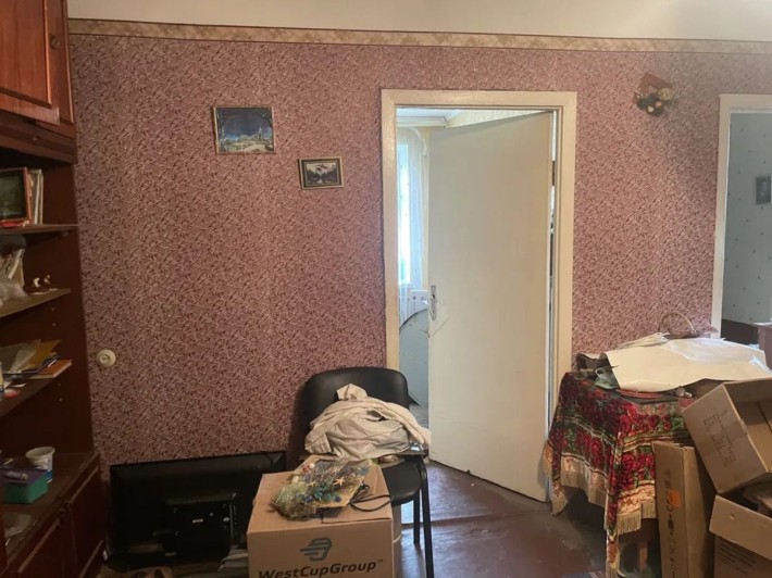 4-кімнатна Квартира на Кременчуцькій - фото 1