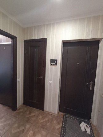 2к. 65 метрів, вул. Новокузнецька, 1 Південий. - фото 1