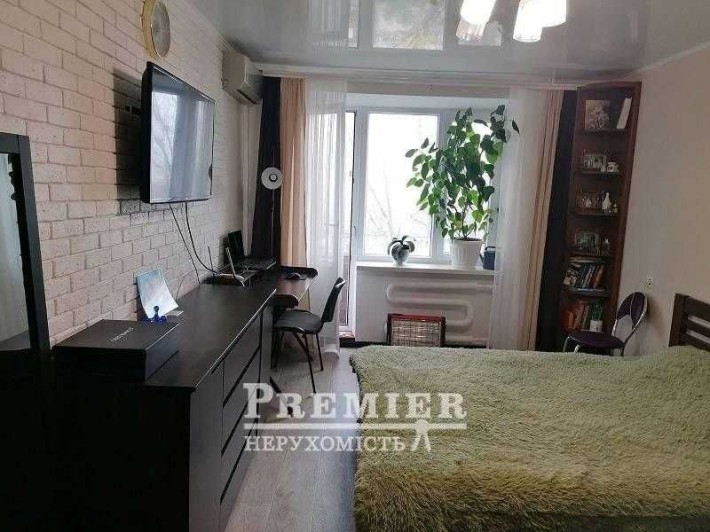 Продам однокомнатную квартиру с хорошим ремонтом - фото 1