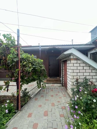 Продаж чотирьохкімнатного будинку в Центрі! Вул. Корабелів ! 94 м2 - фото 1