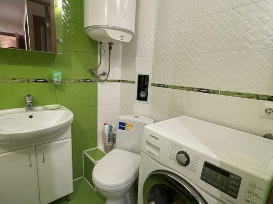 Продаю 2 квартиру Космонавтов с капитальным ремонтом Миколаїв