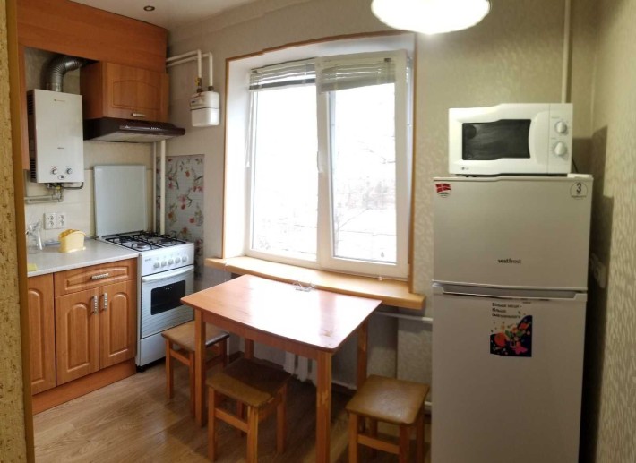 Продається однокімнатна квартира під ключ від власника, Перемоги 75 Б - фото 1