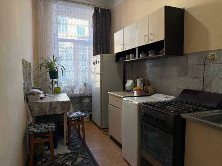 Продаж 1 кімнатної квартири вул. Долинського ( бічна Замарстинівської) - фото 1
