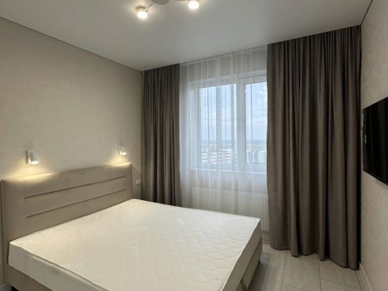 Продам 1-комнатную квартиру в 59 Жемчужине с балконом и видом на море