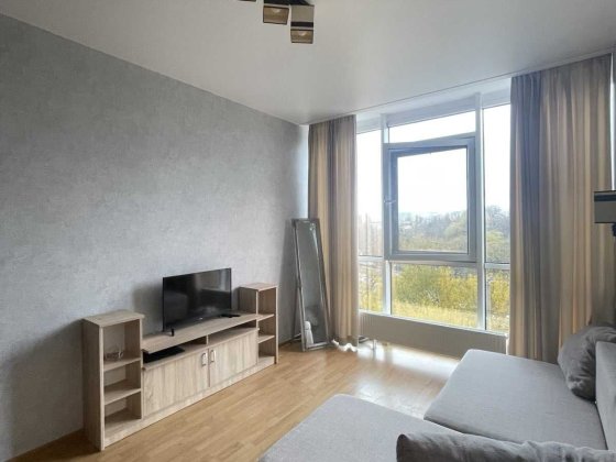 Продам 1 кімнатну квартиру в ЖК 22 Перлина на вул.Болгарській