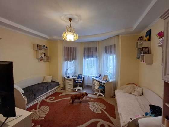 2 кім. квартира вул. Соняшникова. З гаражем в будинку. БЕЗ КОМІСІЇ. Львов