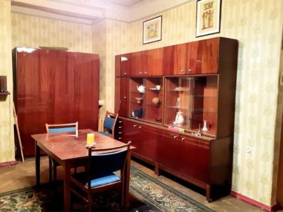 Продам СТАЛИНКА м.Бекетова, Центр, е- відновлення Харьков