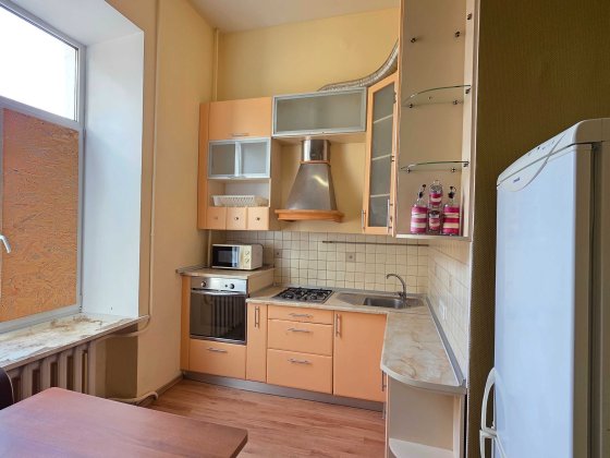 DC S4 Продам 2 комнатная квартира ЦЕНТР СУМСКАЯ метро Университет Харьков