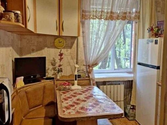 Продам 2к кв в хорошем жилом состоянии Харьков