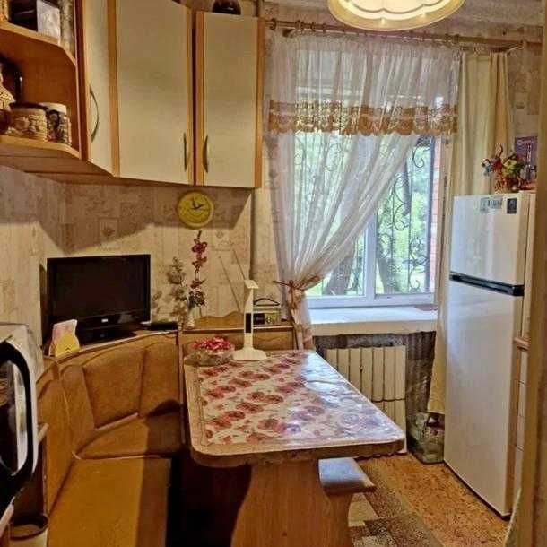 Продам 2к кв в хорошем жилом состоянии - фото 1
