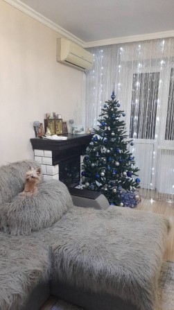 Продам ВЛАСНУ  3-х кімнатну квартиру в центрі - фото 1