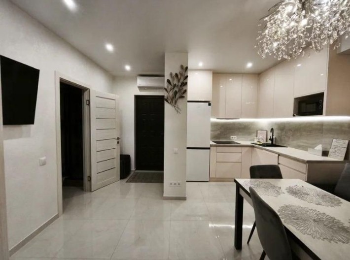 2-ком.кв Аркадия 35Жемчужина ремонт (244-140) - фото 1