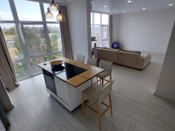 Продам Двокімнатну квартиру Николаев