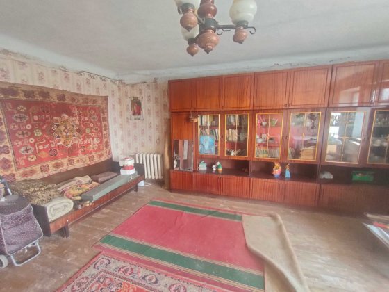 Продам 1кк в районі Центрального ринку Николаев